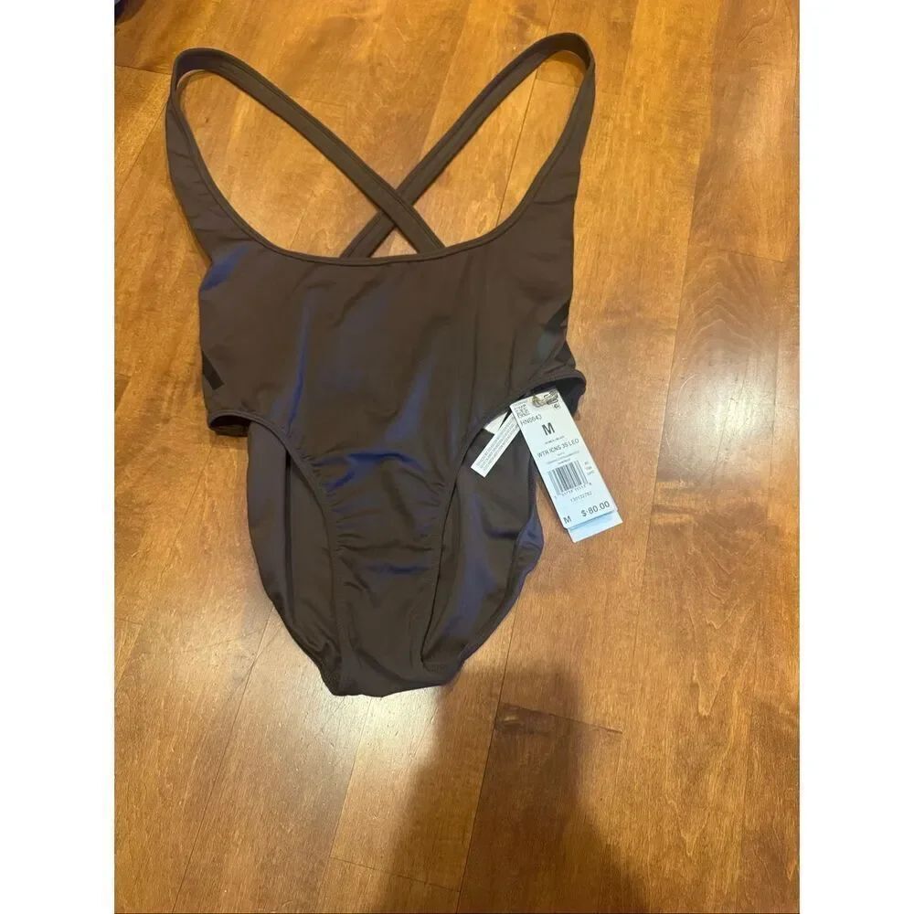 Woman’s new w tags Adidas Tranlcons stripes leotard brown size medium